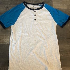 American Eagle Men’s Classic Fit Flex T-shirt